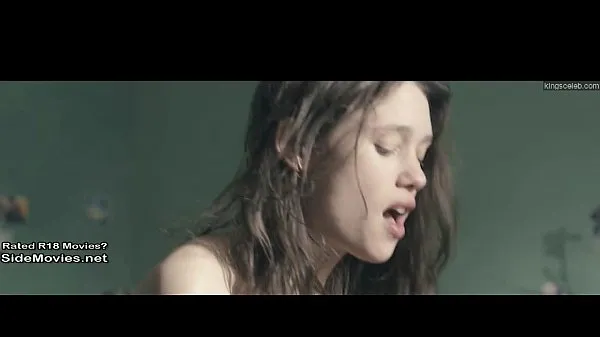 Neue Astrid Berges Frisbey Heiße Sexszene aus dem Film coole Clips