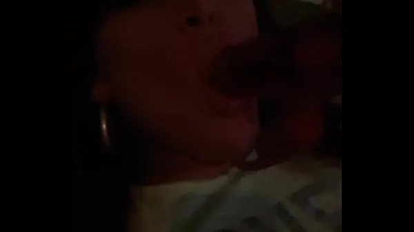 新しいBEAUTIFUL AND SEXY VENEZUELAN TRANSSEXUAL SUCKING A VIBRATORクールなクリップ