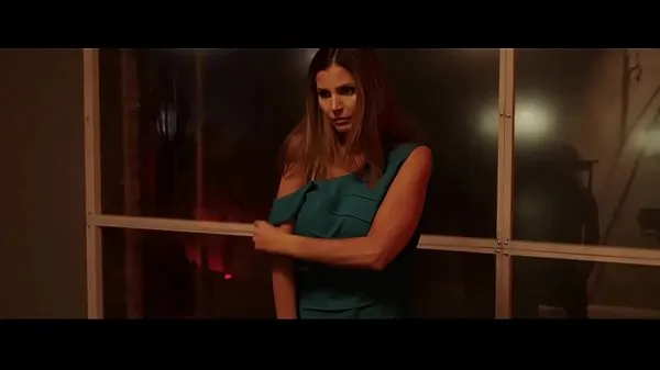 Clips nuevos Charisma Carpenter en Bound (2015 geniales