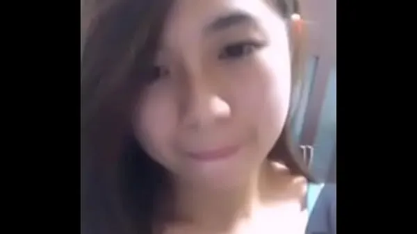 新辣乳正妹為藝術展露好身材毫不畏懼…鏡頭前寬衣解帶挑逗你的感官極限：可惡想攝酷的剪辑