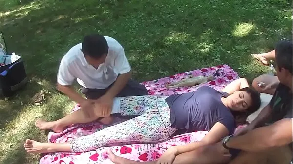 Novi Chinese Massage in park kul posnetki