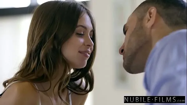 Nowe NubileFilms - Girlfriend Cheats And Squirts On Cock fajne klipy