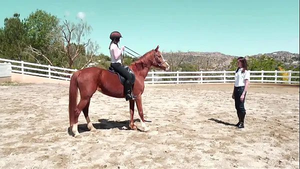 Νέα Sexy lesbian couple Jay Taylor and Sinn Sage touch each others bodies on a wooden horse εντυπωσιακά κλιπ