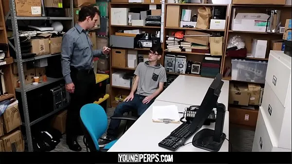 New YoungPerps - Nerdy Twink Railed Out By A Security Guard cool Clips