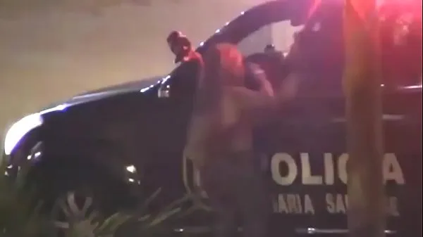 Neue PERUANISCHE POLIZEI MIT LKW DER 105 MANOSEA NACH VENEZUELAN DER NACHT coole Clips