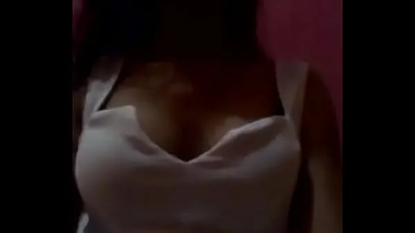 مقاطع جديدة My girlfriend sends me a video undressing رائعة