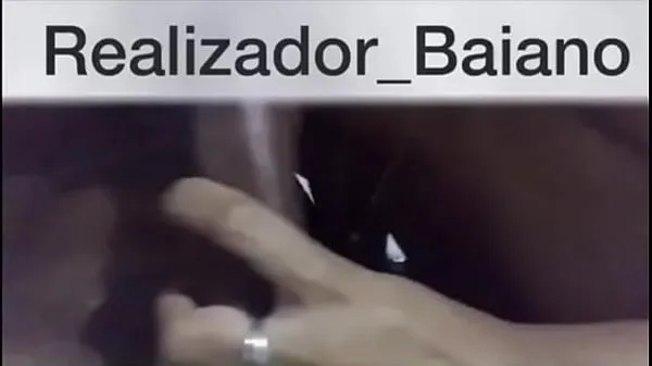 Clips nuevos Whats App (71) 9635-8941 - ¡Video especial del director de Bahía humillando al cornudo que liberó a su esposa para salir con el comedor y sus amigos! Menage menage y el cornudo queriendo saber si la esposa estaba bien cuidada por el co geniales