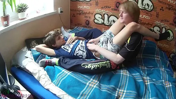 New Two young friends doing gay acts that turned into a cumshot cool Clips
