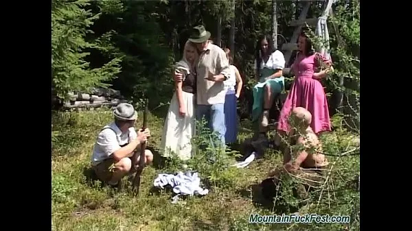 คลิปใหม่สุดเจ๋งwild german mountain fuckfest