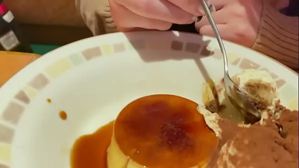 新与一个大胆的女孩发生性关系，她的乳头和双腿在处于最佳姿势的女人身上伸展开来。 纤细美丽的乳房粉红色乳头青少年太色情了。 日本业余自制色情片。小穴/逼 乳交 性交/做爱 偷拍 穴 正常位 骑乘位 后入 口交 婊子 清纯系 女孩 鸡巴 人妻 NTR，牛头人 手穴 高潮喷水 风俗 爱情旅馆 花心 偷窥 颜射 内射 射精酷的剪辑