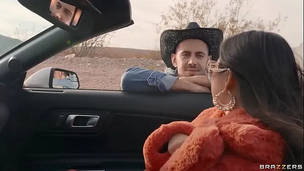 Νέα Three For The Road - Cherie Deville, Lulu Chu / Brazzers / stream full from εντυπωσιακά κλιπ