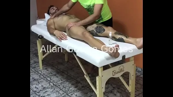 Uutta Massage session with MASSAGISTA RIO DE JANEIRO had a happy ending on MMA fighter Allan Guerra Gomes complete on x videos red - part 1 siistiä klippiä