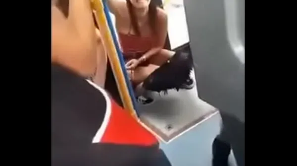 नई Peeing on the Bus बढ़िया क्लिप्स