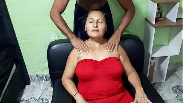 Clips nuevos Le hago un masaje caliente a mi suegra y ella se pone cachonda geniales