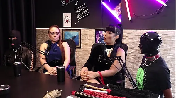 Klip baru The modalities of Podolatry, one of them is stepping on a stick to masturbate - Inara à Doutrinadora and Goddess Lohan keren