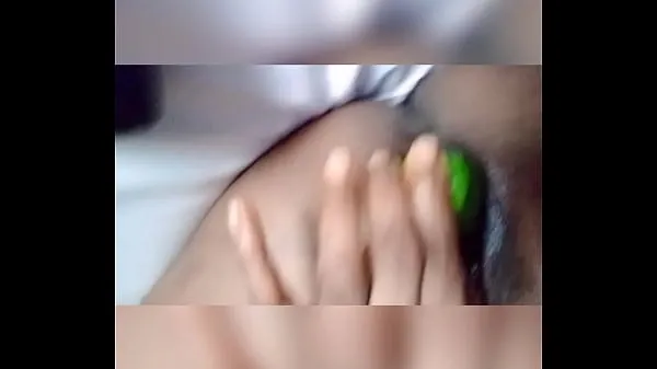 bluedesire fucking with cucumber Klip sejuk baharu