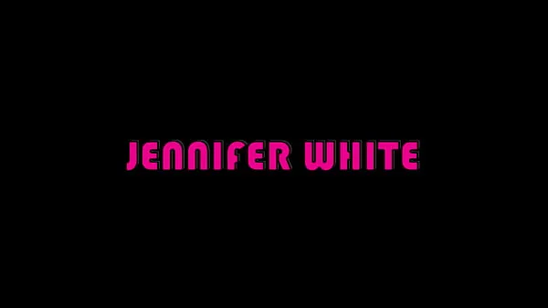 新しいJennifer White Gets Facial From Step-Broクールなクリップ