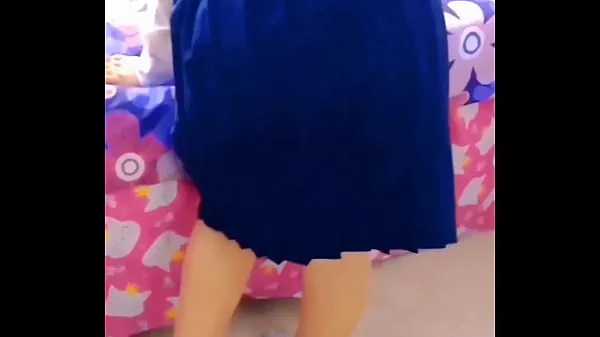 新年轻的吸吮我，直到我射在她无辜妓女的嘴里！真正的自制业余爱好者酷的剪辑