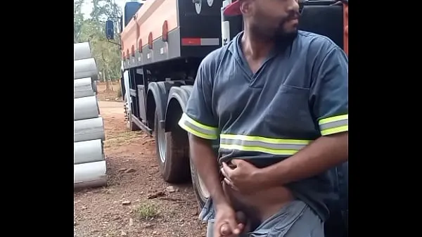 New Worker Masturbating on Construction Site Hidden Behind the Company Truck cool Clips