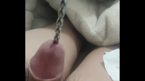 คลิปใหม่สุดเจ๋ง自动吞咽尿道玩具，不用手操，依靠自己的尿道完成吞咽