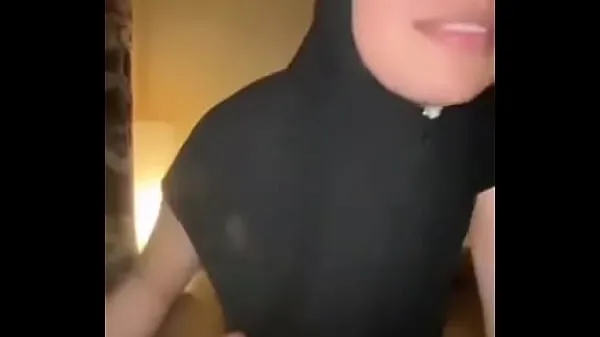 नई fucking a tight pussy with a big dick in a hijab बढ़िया क्लिप्स