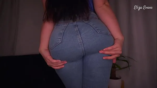 새롭고 멋진 클립twerk pawg big booty recopilation intro moving the ass!! try not to cum!! part 1 big ass! Eliza Evans