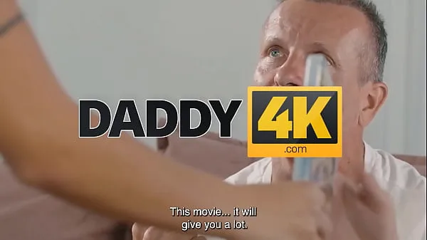 Új DADDY4K. Il sesso incredibile dell'autore. Sesso bollente con Olivia Sparkle klassz klip