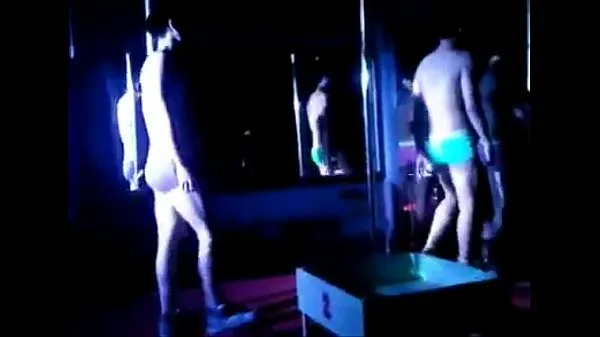 Nieuwe Gay bar in Thai 2 coole clips